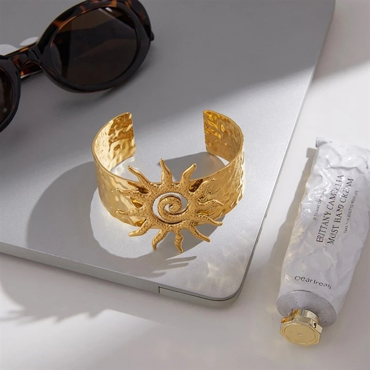 Spiral Sun Wide Bangle high quality